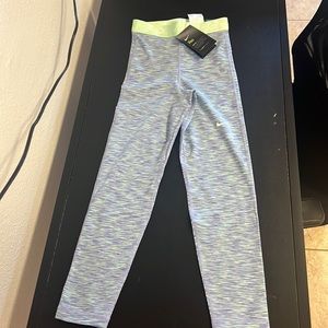 NEW WITH TAG Nike Pro Tight Fit Crop in Purple and Teal